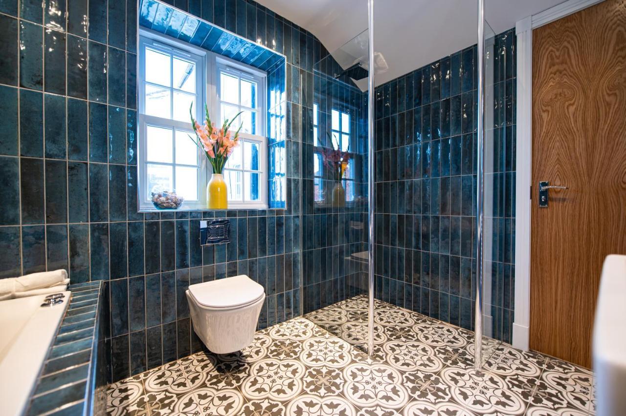The Nest - Luxury 16 Person Apt W Jacuzzi & Parking Blackpool Exterior foto